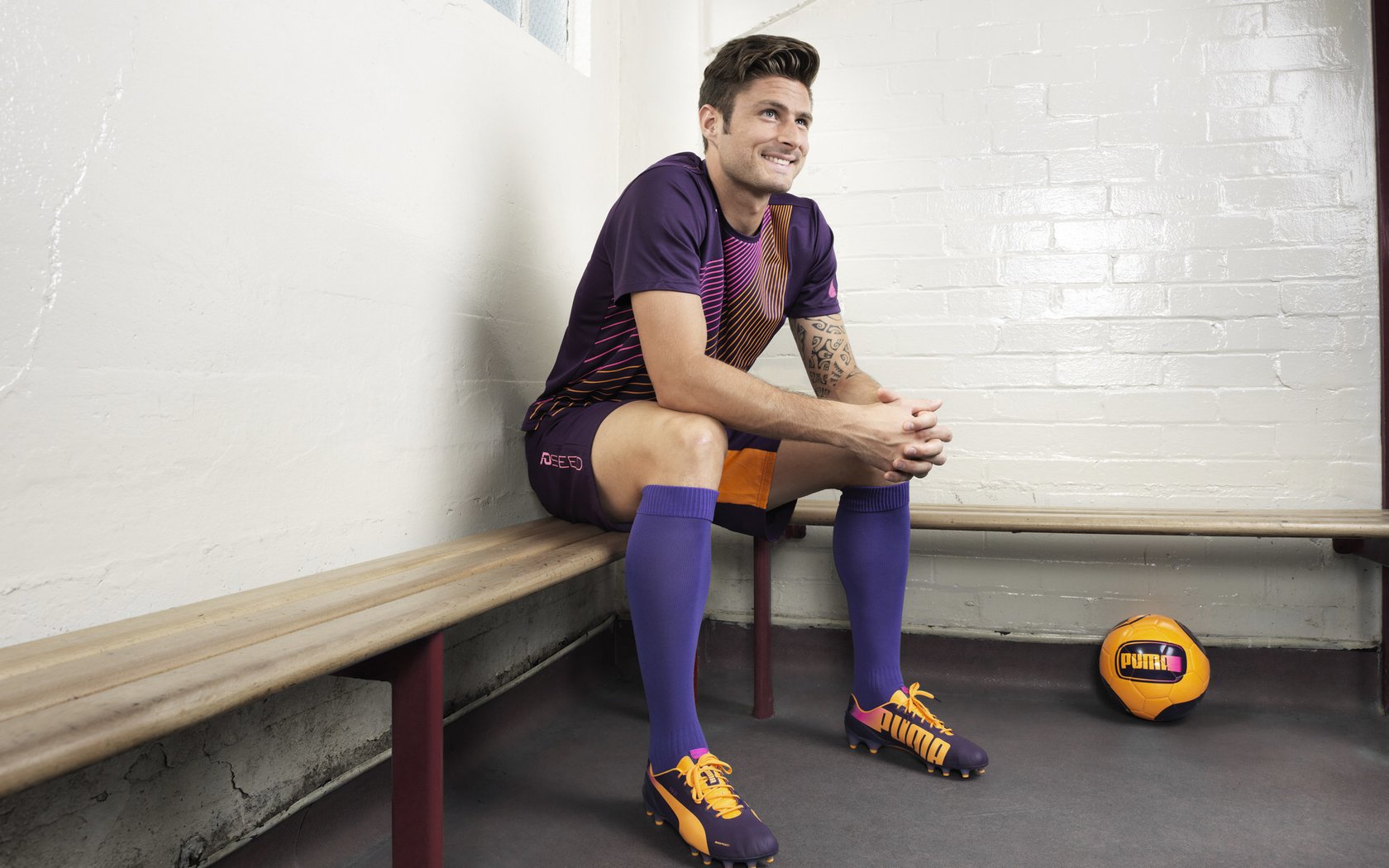 开云博彩-世界杯精彩纷呈：里程碑式的经典剧目！，世界杯精彩片段